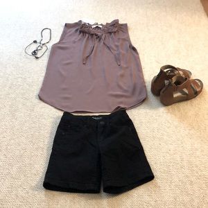 Sleeveless Lightweight Top💐